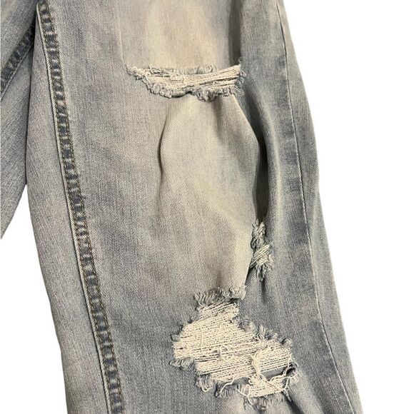 RUE 21 Vanilla Star Size 11 High Waisted Ripped and Faded Jeans - Picture 6 of 9